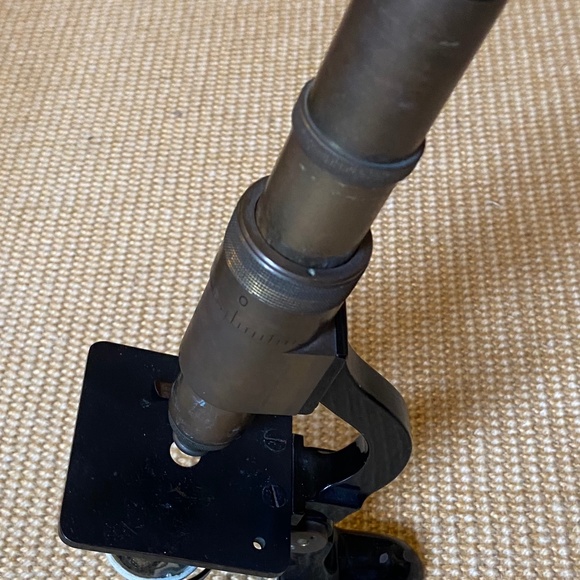✳️ Vintage German Brass Microscope | Period Movie Prop - Picture 1 of 5